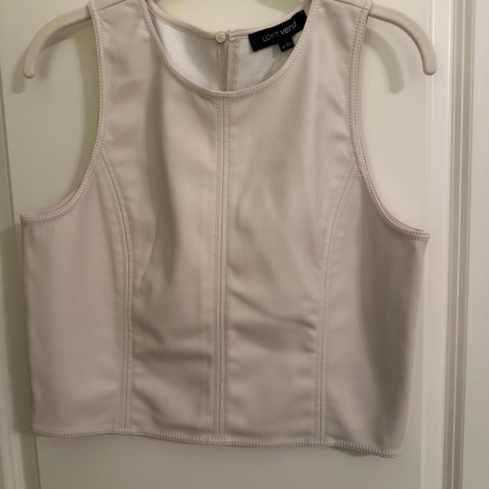 LOFT Women's Cream Crop Top